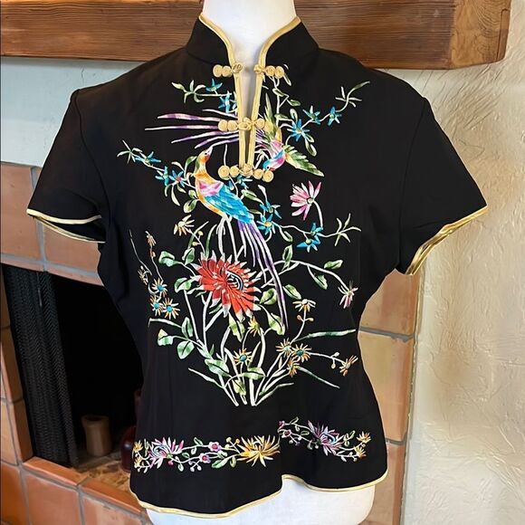 Vintage J-M-Cochet Black Linen Floral Embroidered Kimono Style Top, size 8 - Picture 1 of 10